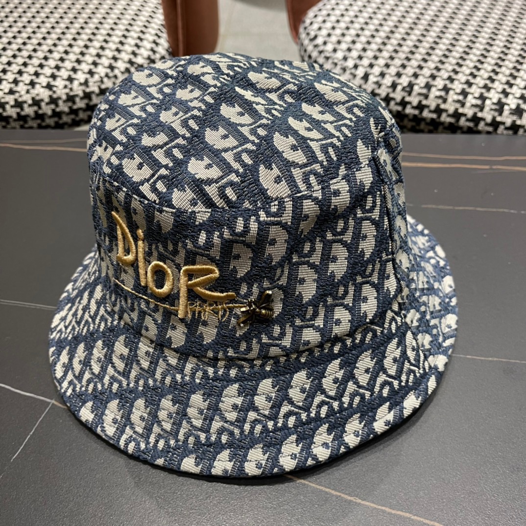 NO:356994,Dior new original single fisherman hat, exquisite, pure and stylish, cool and fashionable, hot counter out of stock, excellent quality hat, straw hat, fisherman hat, baseball hat, hat, dior, dior, espadrilles, hatsDior 迪奥 新款原单渔夫帽, 精致純也格调很有感觉,很酷很时尚,专柜断货热门,质量超赞帽子草帽渔夫帽棒球帽,帽子,dior,dior,espadrilles,hats,hat