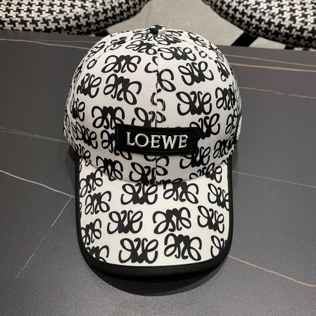 。【LOEWE罗意威】2024新款棒球帽，专柜经典款，男女通用