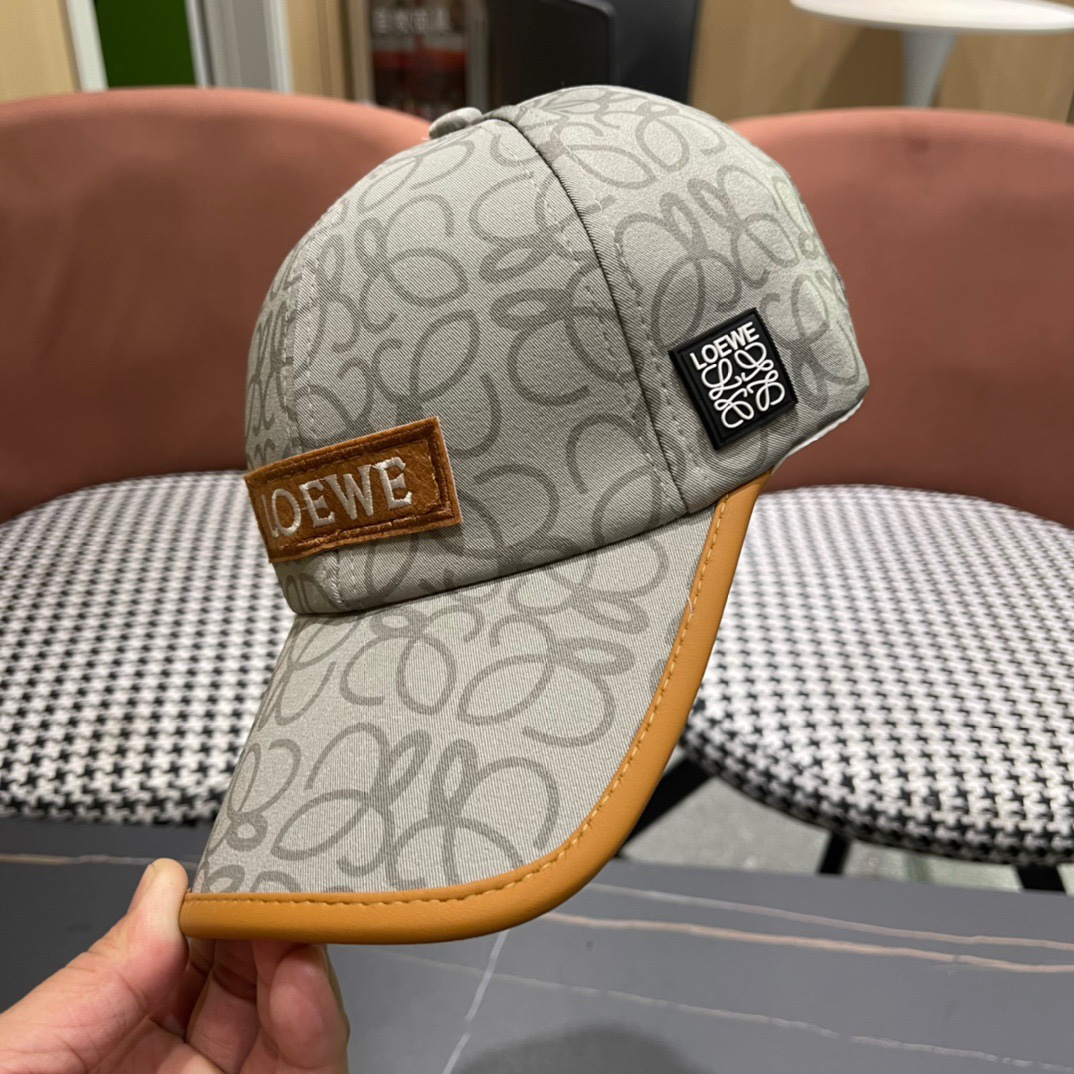 。【LOEWE罗意威】2024新款棒球帽，专柜经典款，男女通用