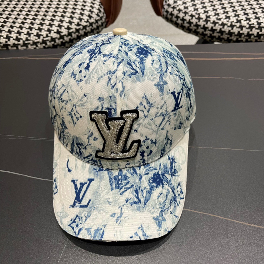  LV(路易威登)新款老花原单棒球帽，11开模订制，做工细致完美，质量超赞，基础头围56，贴片可调节。