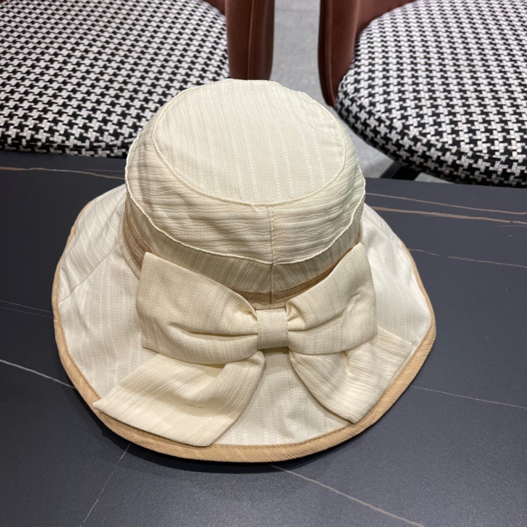  普拉达Prada日系2024新款遮阳防晒渔夫帽子女春夏大檐百搭休闲防紫外线帽薄款透气 