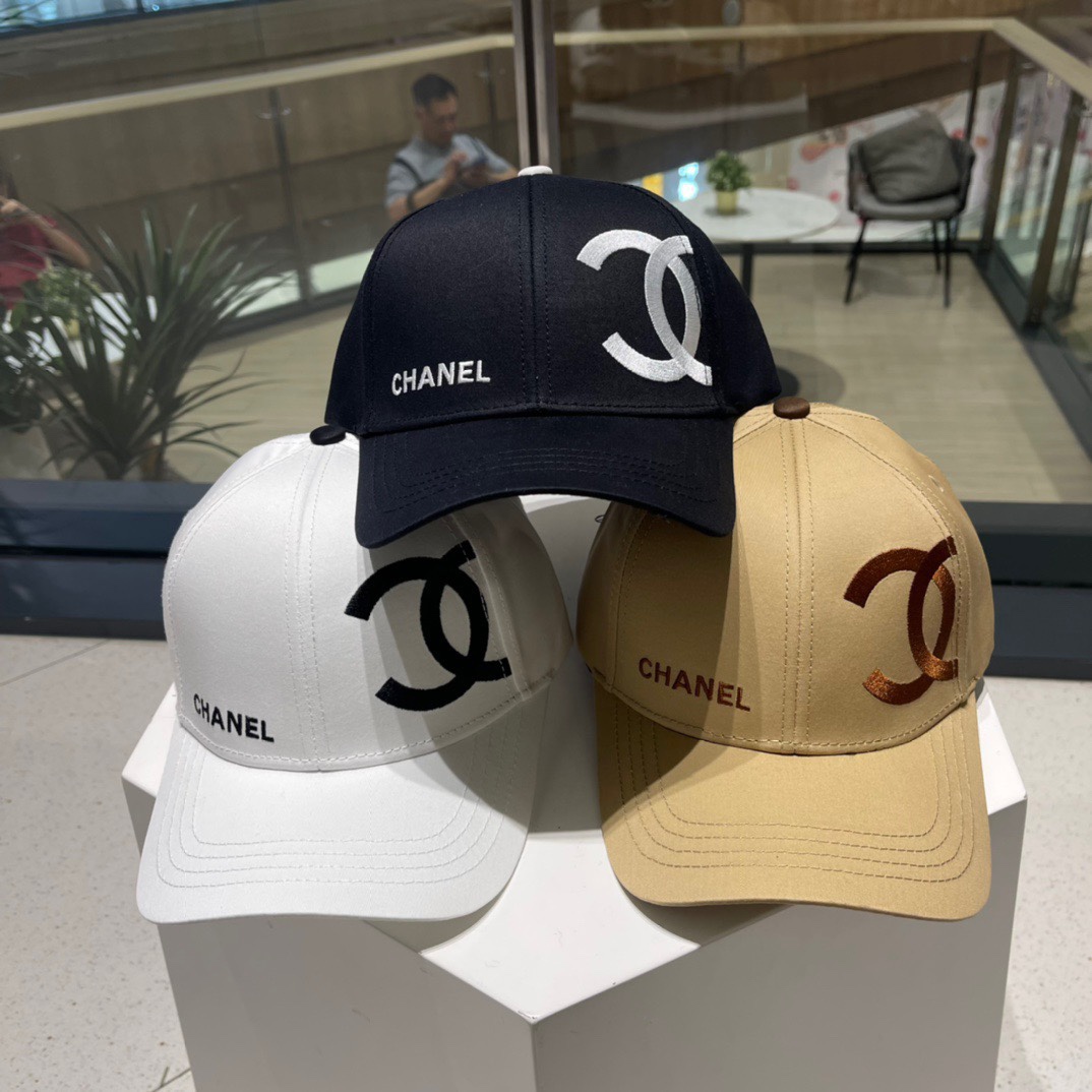 【CHANEL】Nueva gorra de béisbol simple de 2023, nuevo envío, estilo de marca, muy fácil de combinar, ¡cómprala ya!
