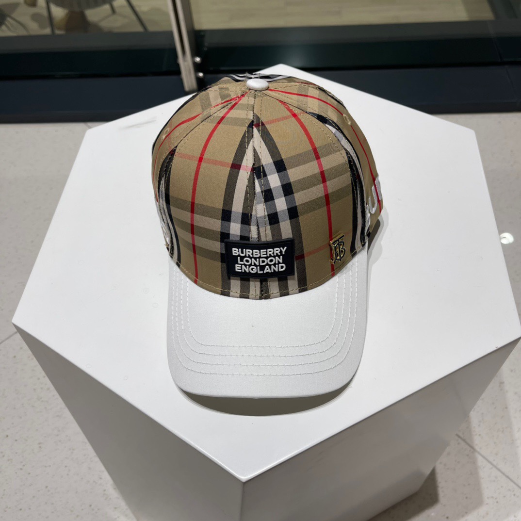 【Burberry】2022 boutique new embroidered baseball cap, big brand synchronized, super easy to match, shipping!
