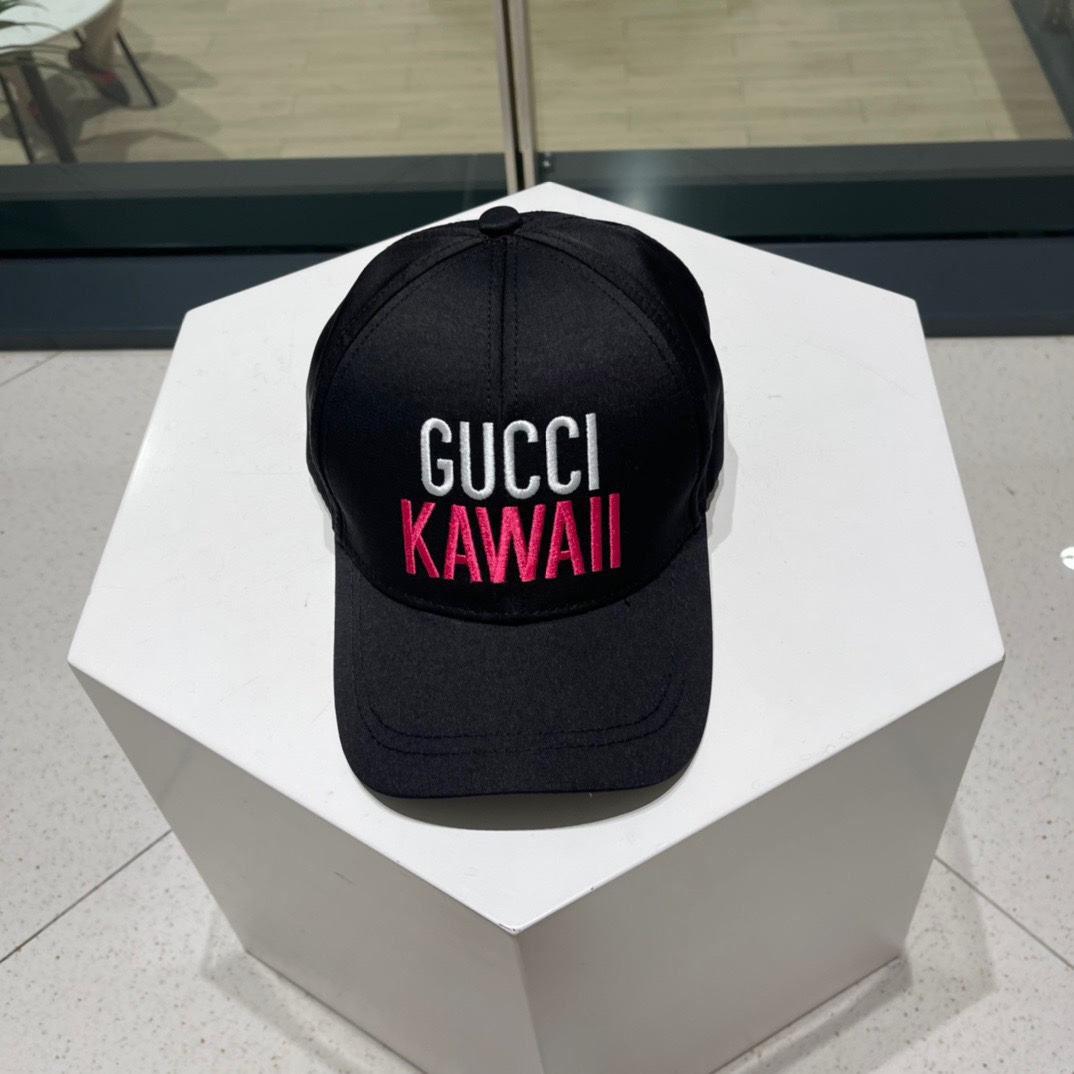 【GUCCI】Gorra de béisbol de mostrador nueva 2024, nuevo lanzamiento, marca de lujo fácil de combinar, ¡cómprala ya!