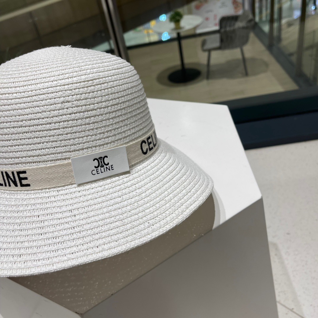  Celine赛琳新款草帽，遮掩小礼帽，黑 白 卡其三色 头围57cm