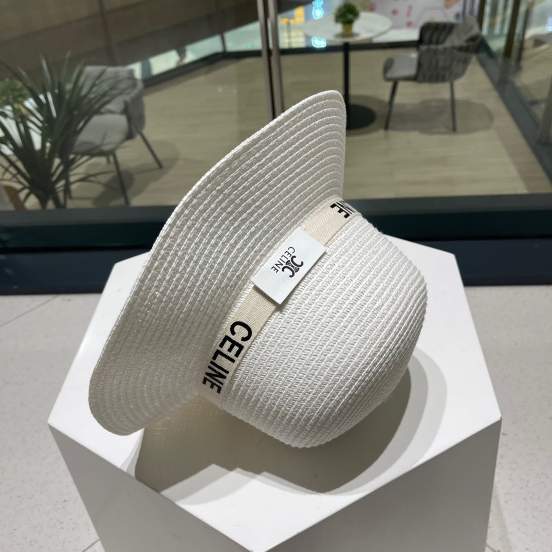  Celine赛琳新款草帽，遮掩小礼帽，黑 白 卡其三色 头围57cm
