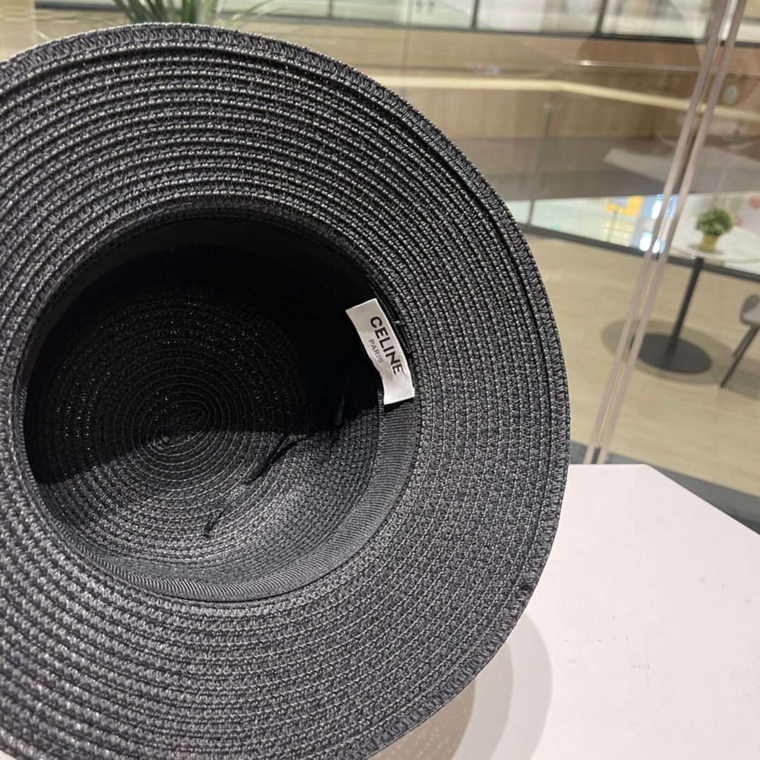  Celine赛琳新款草帽，遮掩小礼帽，黑 白 卡其三色 头围57cm