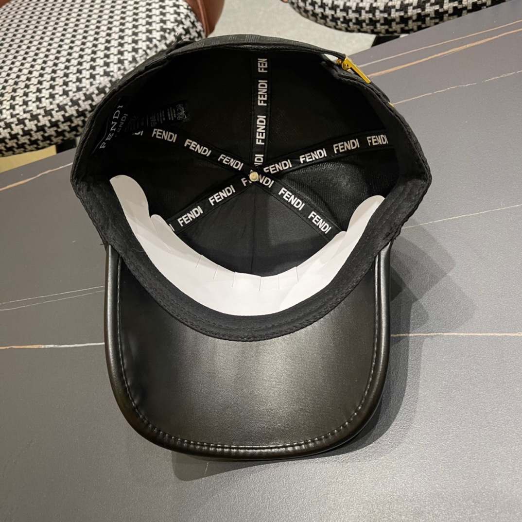  FENDI芬迪 系列棒球帽🧢 经典FF中古单品，气质穿搭单品，质量杠杠强
