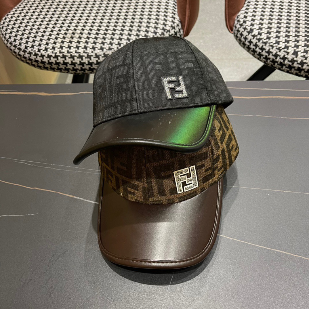 FENDI serie de gorras de béisbol🧢 clásico artículo vintage FF, prenda elegante, calidad excelente[Fuerte]