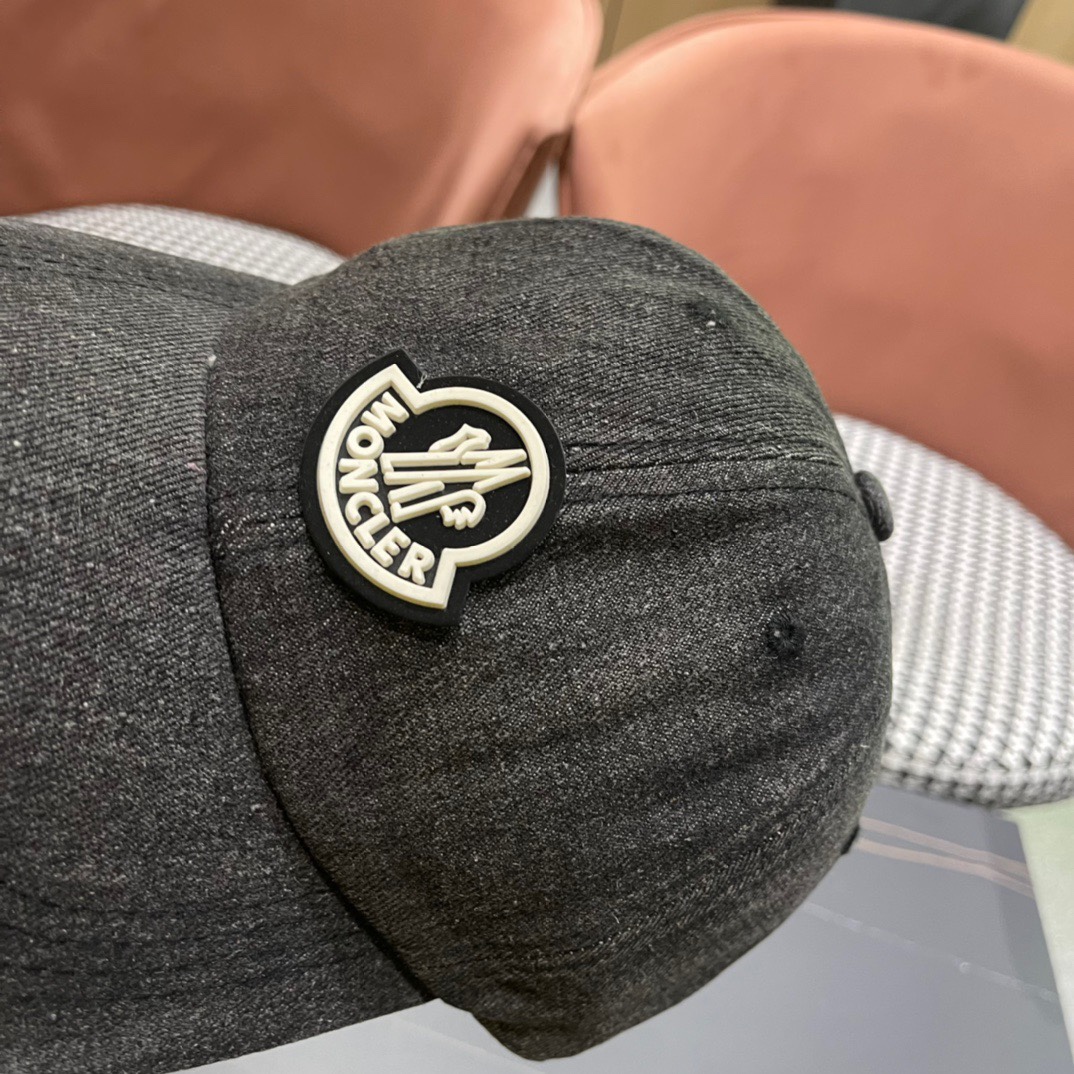 Moncler蒙口2026新款牛仔棒球帽，质量超赞，基础头围56，贴片可调节。
