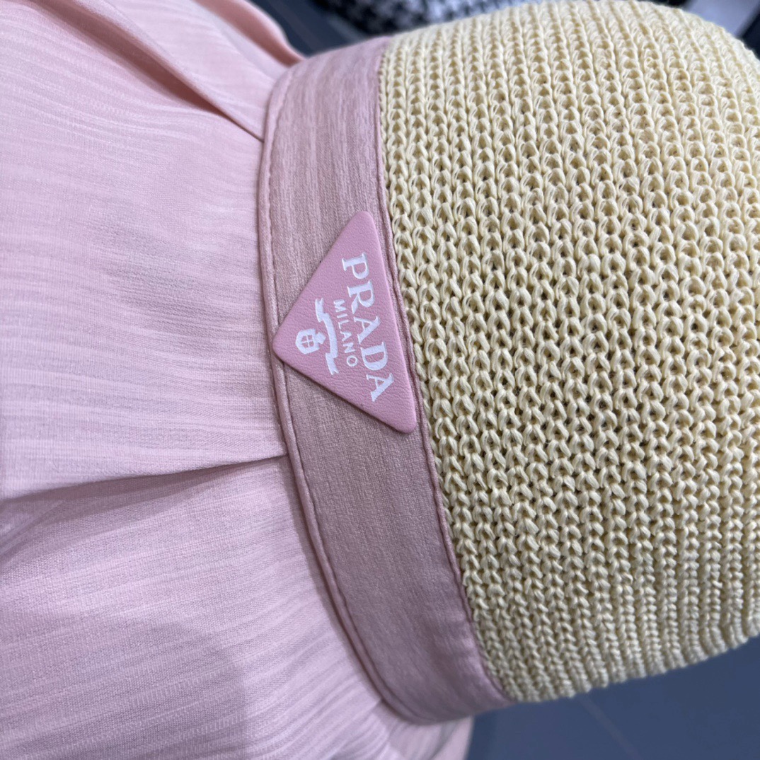 【PRADA普拉达】最新大桶遮阳渔夫帽，日常款超好搭配，出街单品