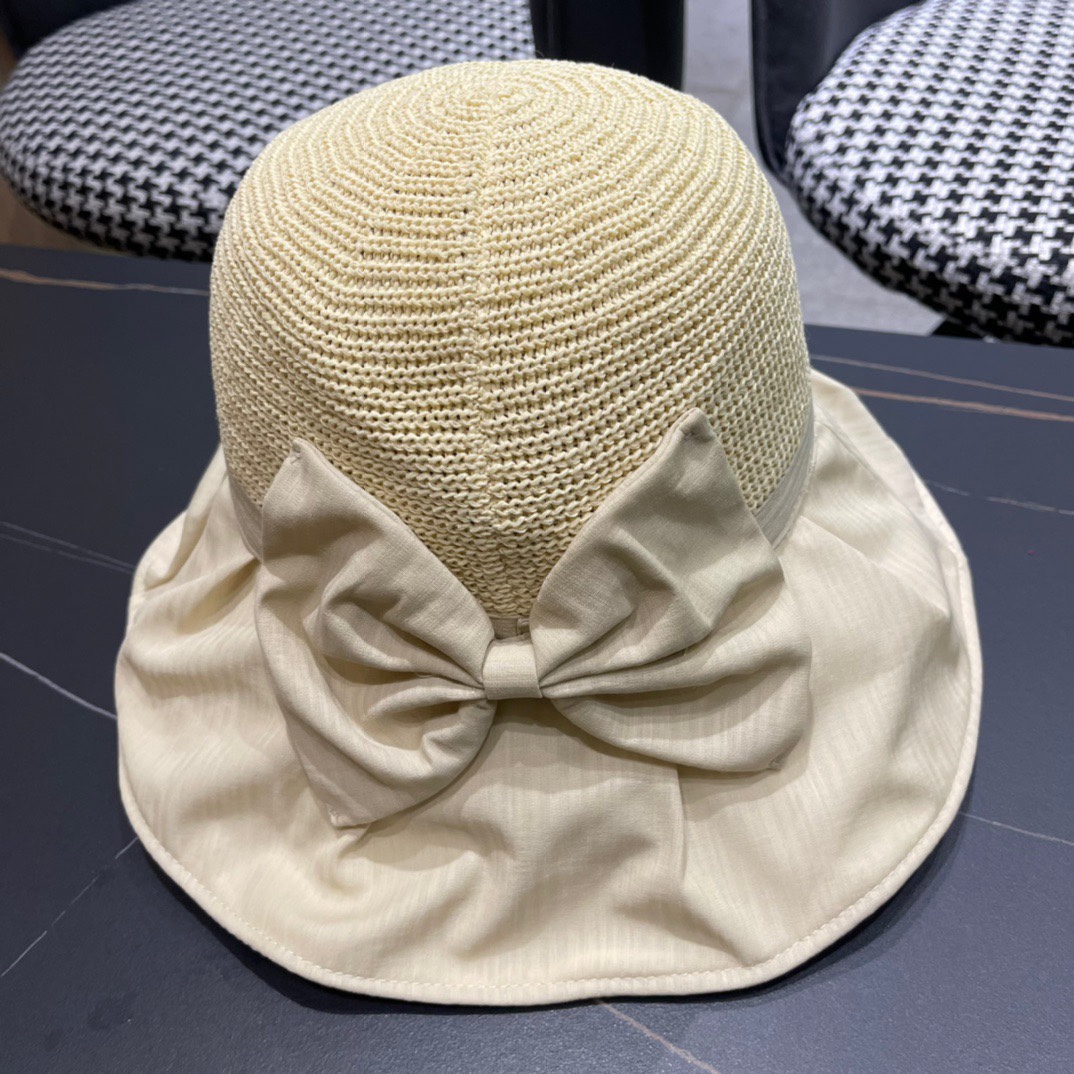 【PRADA普拉达】最新大桶遮阳渔夫帽，日常款超好搭配，出街单品