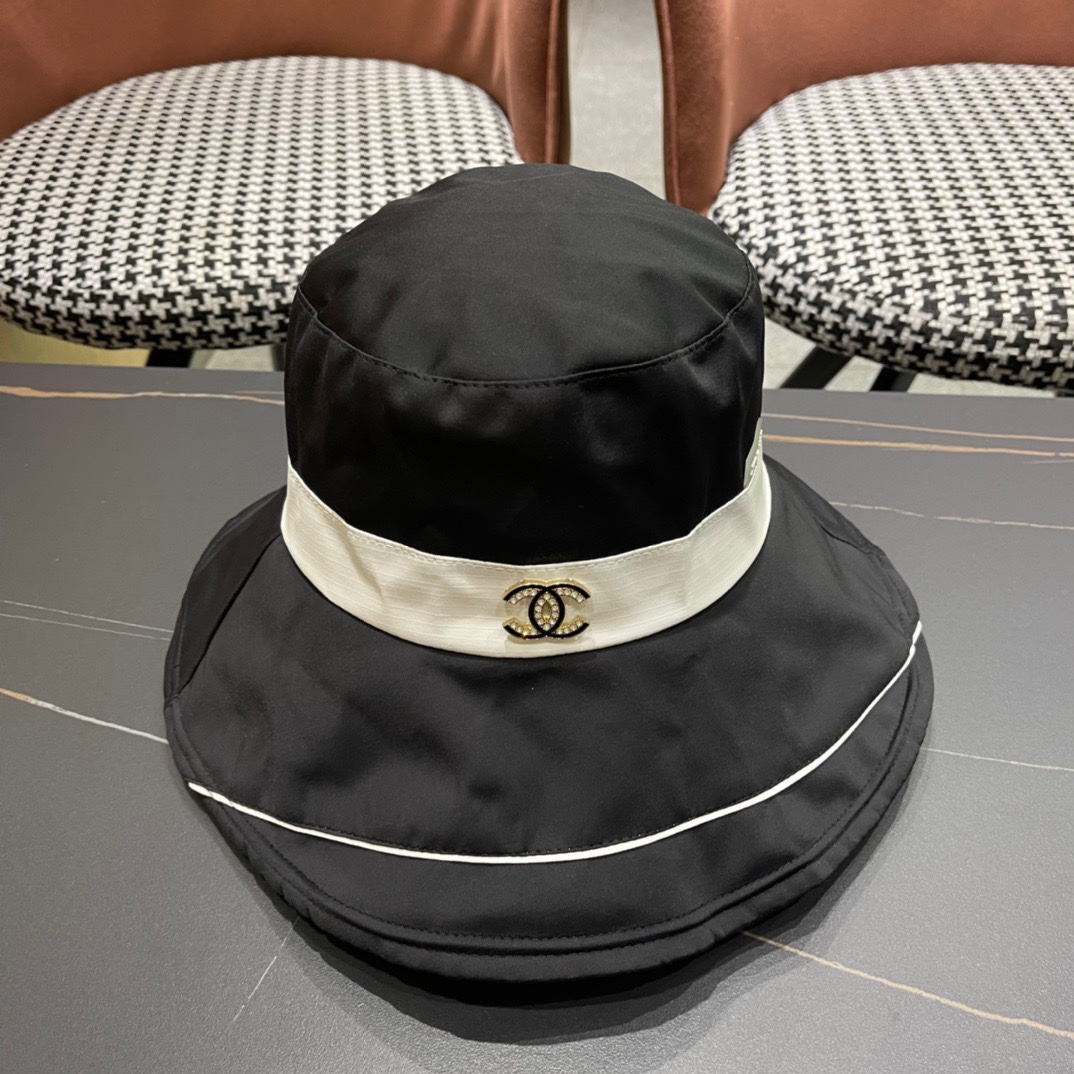  Chanel 香奈儿 2024新款渔夫帽爽朗阳光 最适合假期出游的一款 ^_^料子轻盈透气 