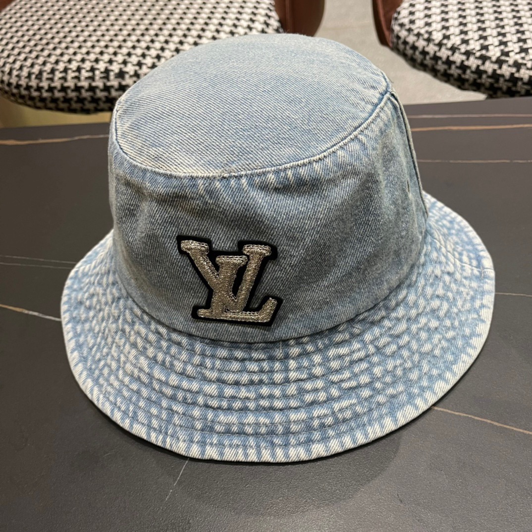 Gorra de pescador LV 🧢Nueva gorra de pescador vaquera Louis Vuitton 🧢 ¡Envíos rápidos, prenda versátil 🥰 combina bie…