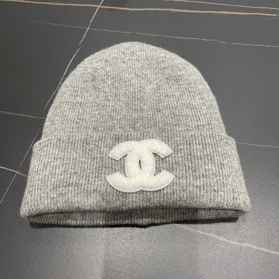 NO:220858,Chanel Chanel autumn and winter internet celebrity wool hat, a knitted thread hat with super soft and comfortable feel, excellent elasticity!  Internet celebrity hat fisherman hat baseball hat knit hat, hat, chanel, chanel, espadrilles, hats19860909Chanel香奈儿秋冬网红毛线帽,手感超柔软舒适的针织线帽,弹性极佳！网红同款帽子渔夫帽棒球帽针织帽,帽子,chanel,chanel,espadrilles,hats,hat