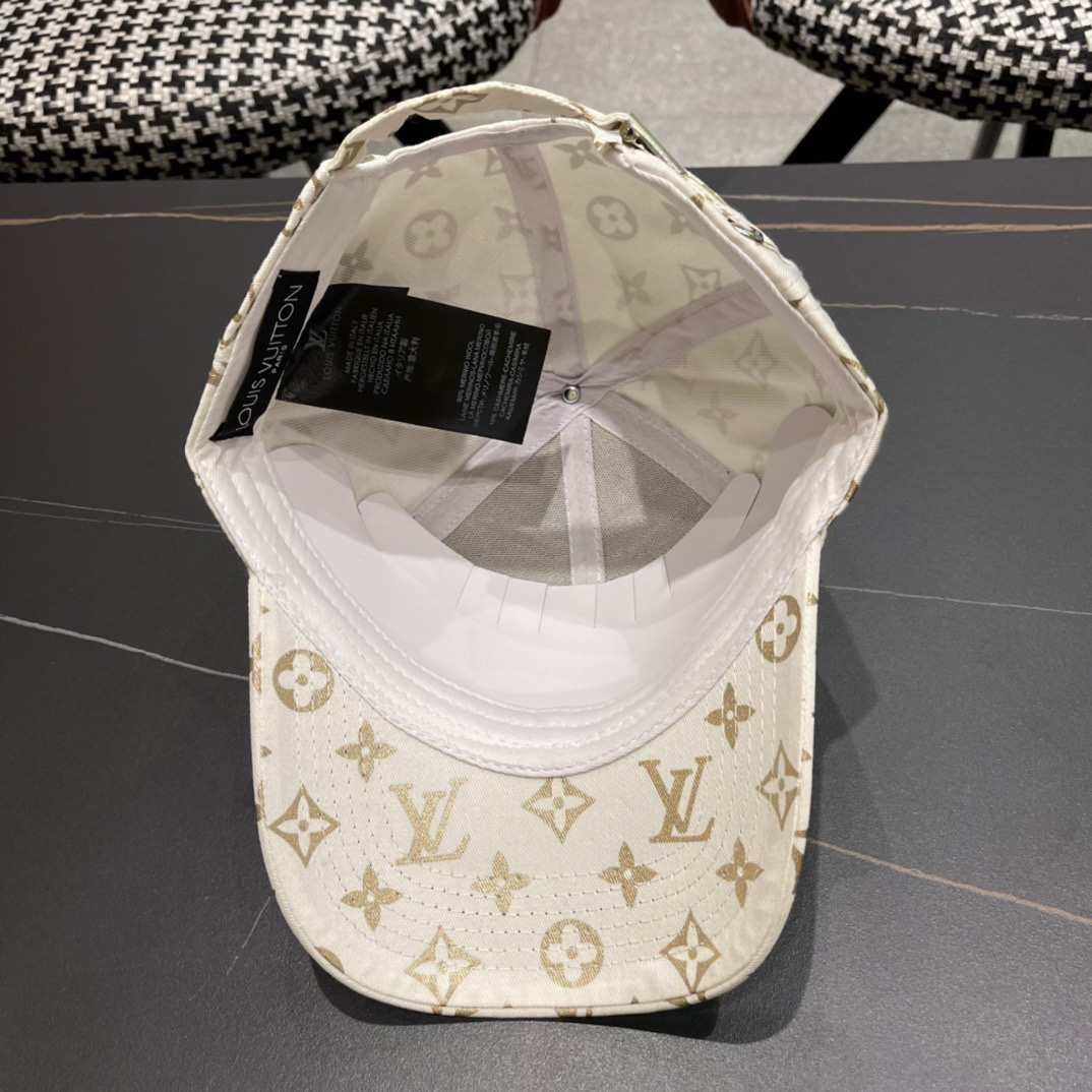 新款出货LV(路易威登)新款原单刺绣棒球帽专柜11开模订制，精细刺绣！质量超赞，基础头围56，贴片可调