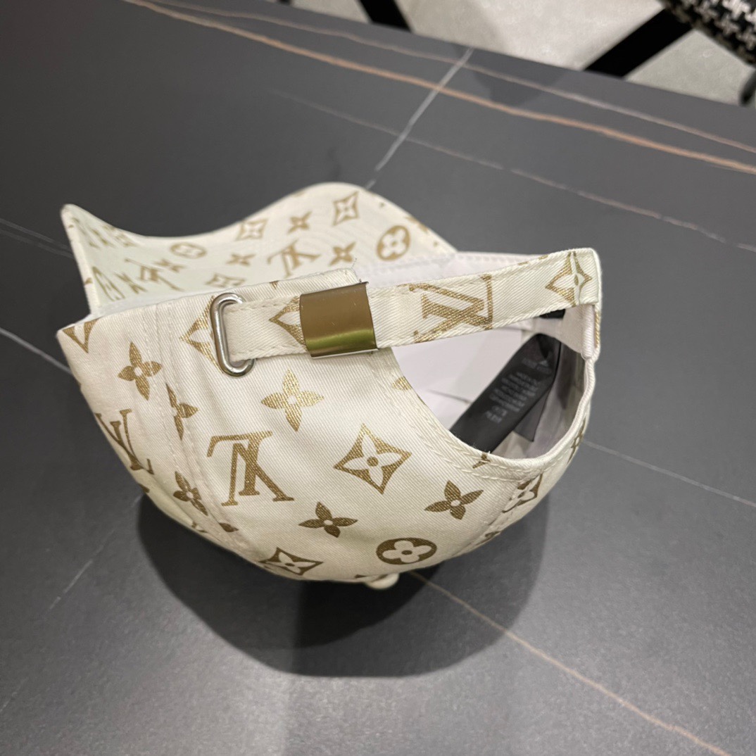  新款出货LV(路易威登)新款原单刺绣棒球帽专柜11开模订制，精细刺绣！质量超赞，基础头围56，贴片可调