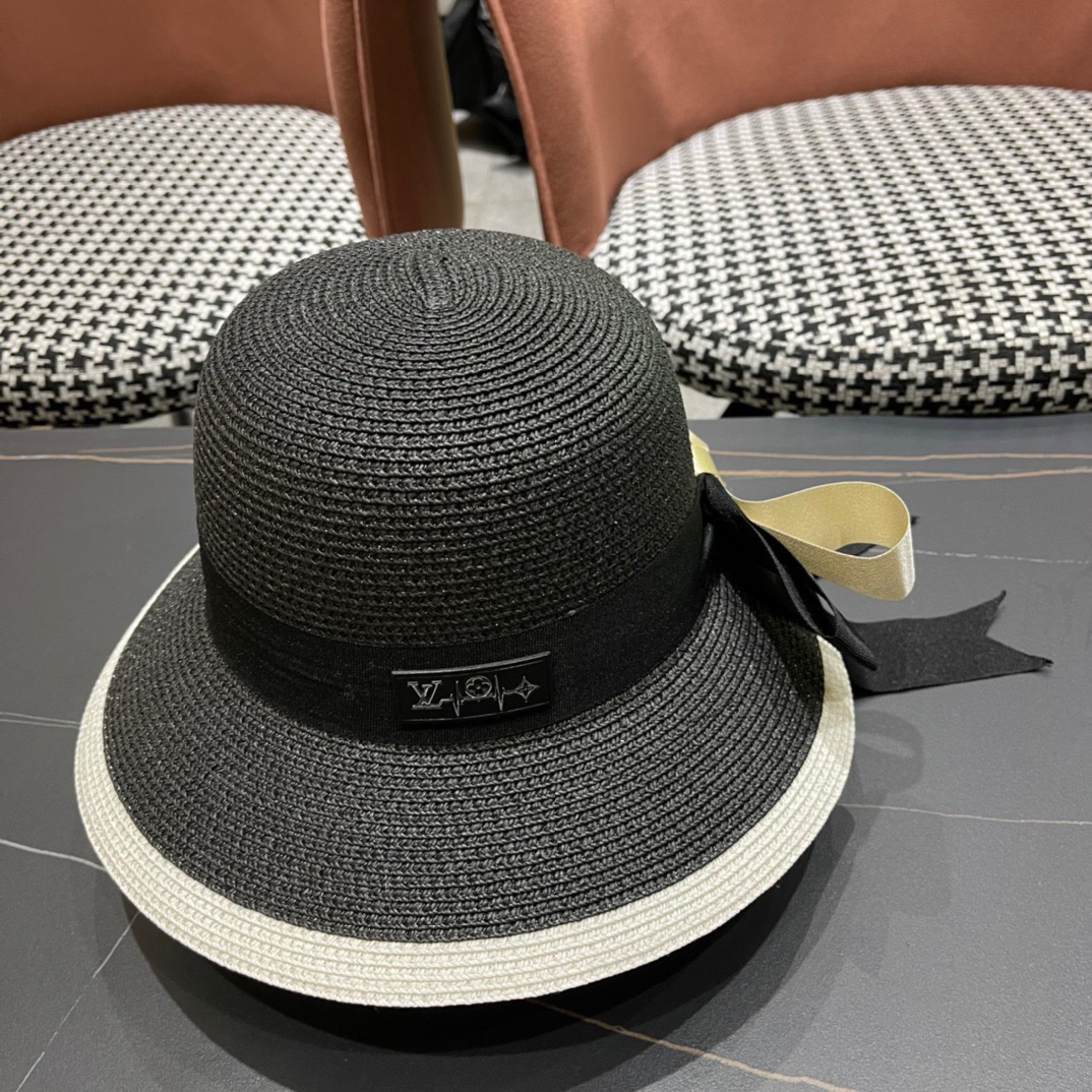 NO:225356,LV Louis Vuitton's new straw knitted bow sunshade big hat beach style, simple and elegant, versatile item~ the first choice when going out, the new hat is super beautiful, must wear a hat when going out, the straw hat fisherman's hat baseball hat knit hat, hat, louis vuitton, louis vuitton, espadrilles, espadrilles, hats19860909LV 路易威登新款草编蝴蝶结遮阳大帽檐草帽沙滩风格,简约大方,百搭单品～外出首选,新款帽型超美腻,出门必带帽子草帽渔夫帽棒球帽针织帽,帽子,louis vuitton,louis vuitton,espadrilles,espadrilles,hats,hat