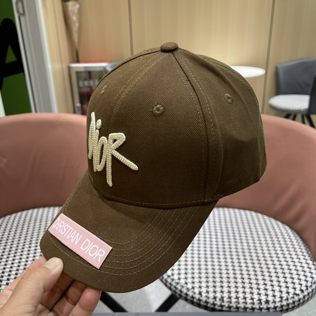 【DIOR迪奥】新款专柜简约棒球帽，爆款，大牌同步，