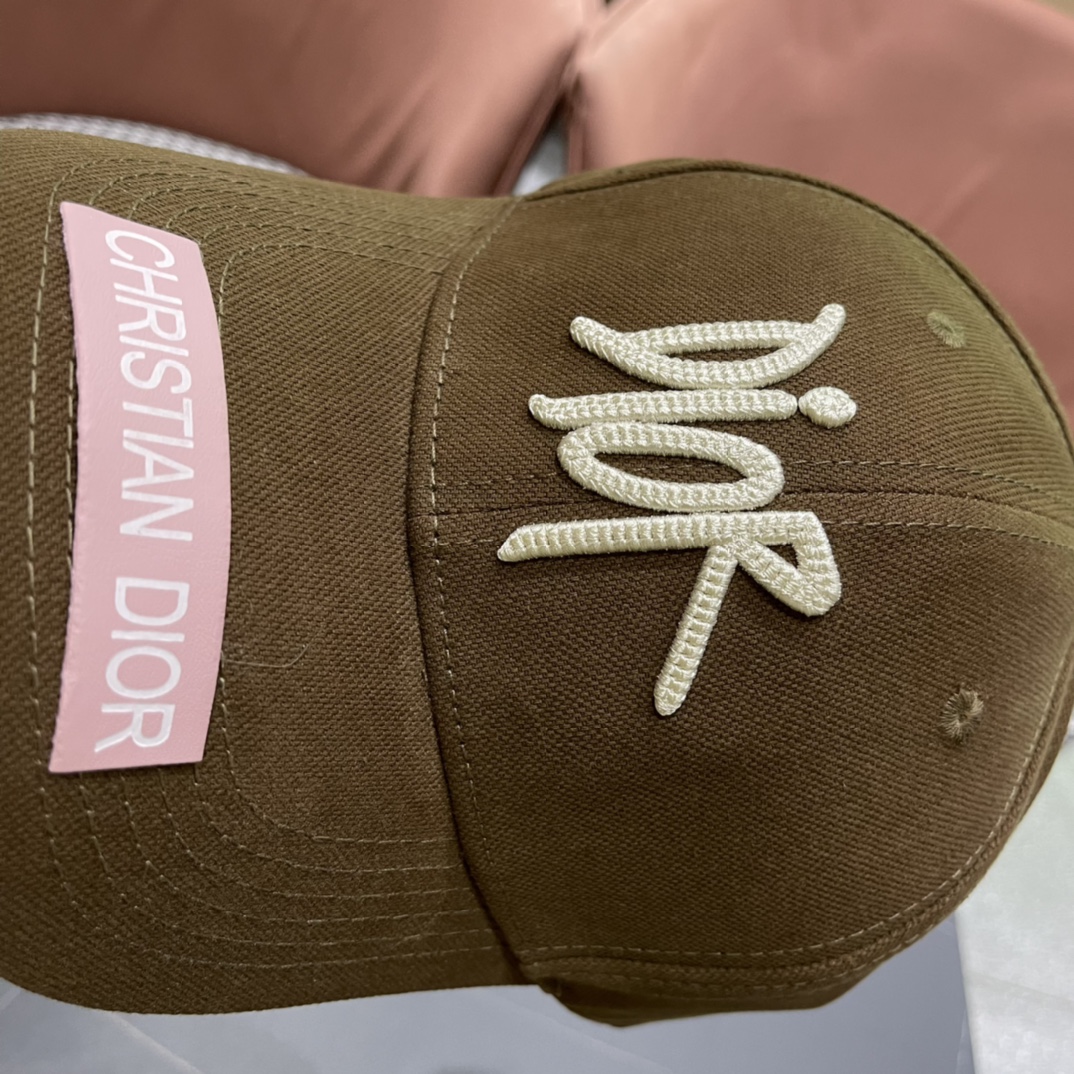 【DIOR迪奥】新款专柜简约棒球帽，爆款，大牌同步，