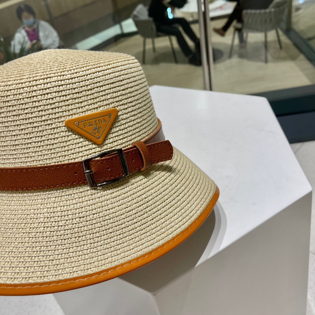  【PRADA普拉达】新款草编拼色皮带款编织草帽，度假休闲必备，优雅大方的一款