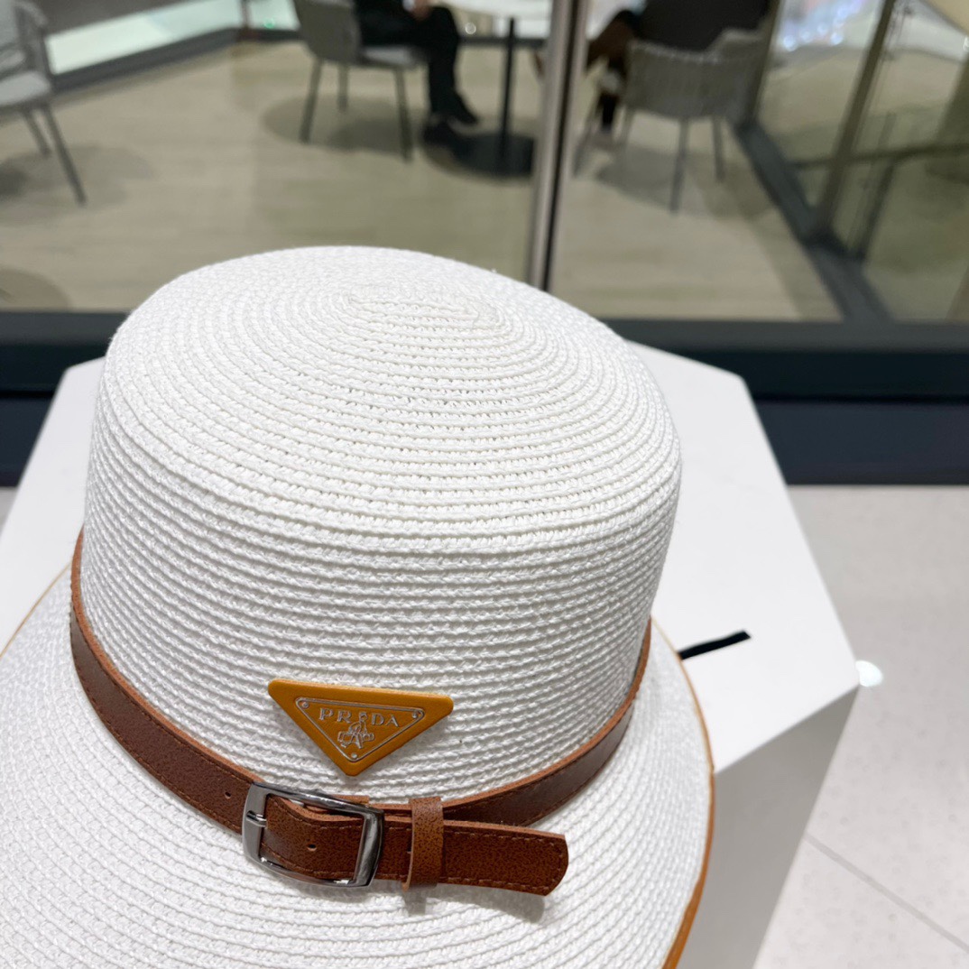  【PRADA普拉达】新款草编拼色皮带款编织草帽，度假休闲必备，优雅大方的一款