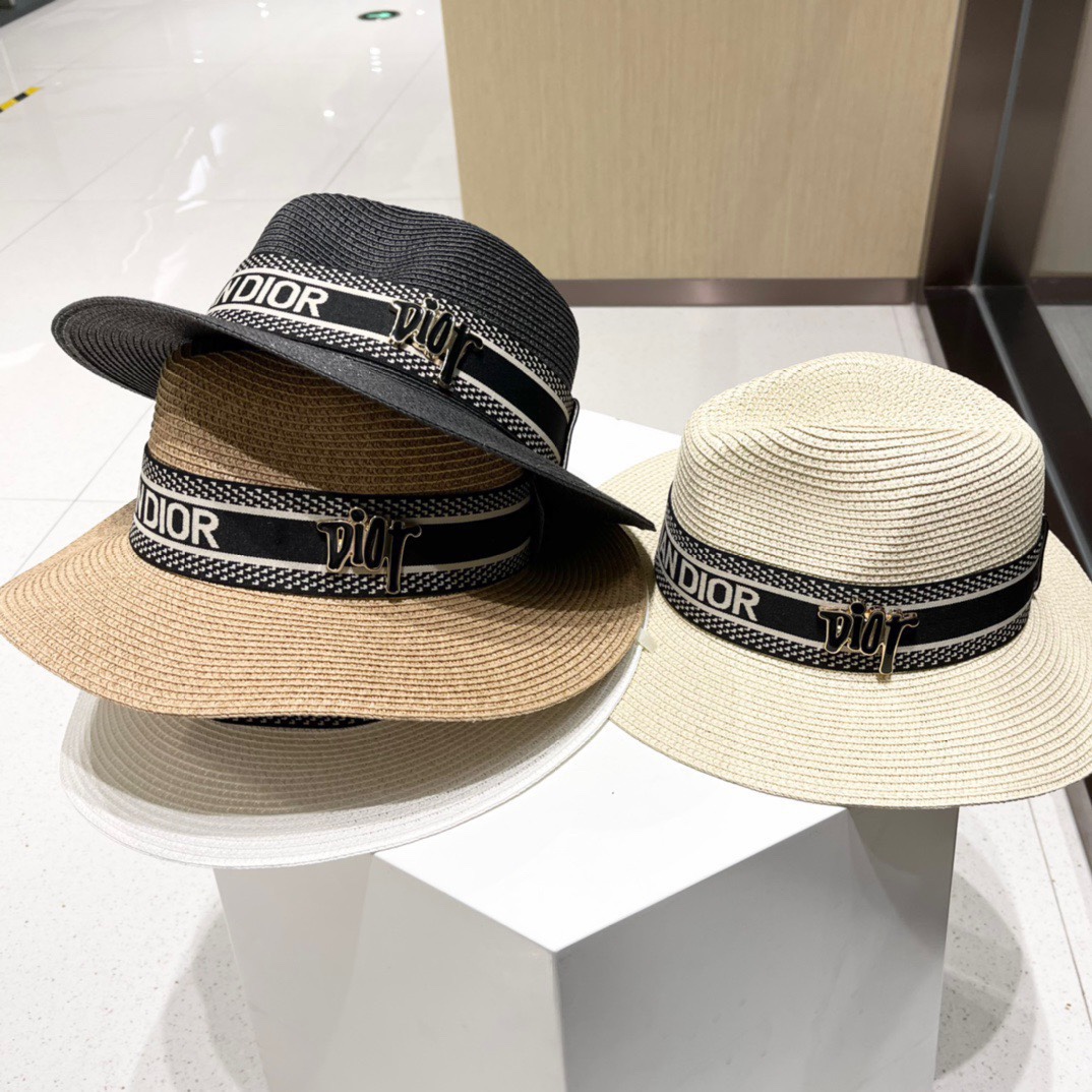 【DIOR迪奥】2023的新款草编遮阳草帽盆帽🤩沙滩风，简约大方，百搭单品～出街首选，新款帽型超美腻，新品上架
