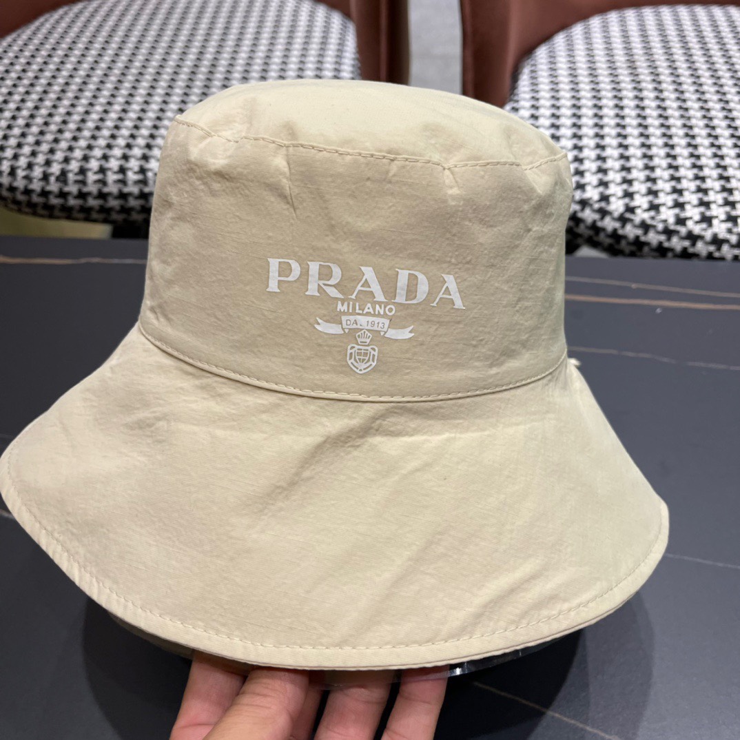 【PRADA普拉达】2024新款渔夫帽，超好搭配，正反面都可以带，出街度假首选