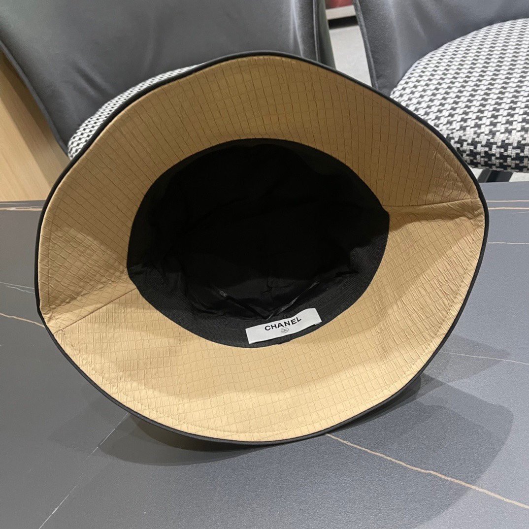  香奈儿CHANEL 早春渔夫帽，logo小香经典简约，时尚休闲设计 跑量新品 质量超赞👍 时尚百搭