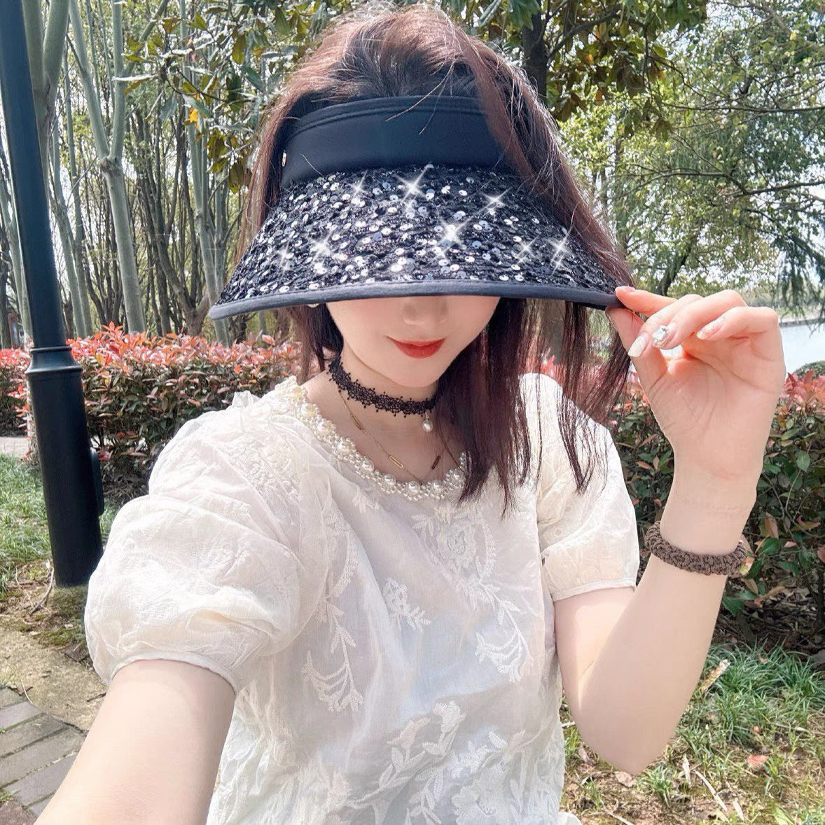 NO:357071,Prada Spring and Summer New Style Prada with Diamond Empty Top Hat Satin Breaded Empty Top, Thin Braided Sunshade Rate 99, High-value Hat Straw Hat Fisherman's Hat Baseball Hat, Hats, Prada, Prada, espadrilles, HatsPrada普拉达春夏新款带钻空顶帽缎面包边空顶,细辫遮阳率99,高颜值帽子草帽渔夫帽棒球帽,帽子,prada,prada,espadrilles,hats,hat