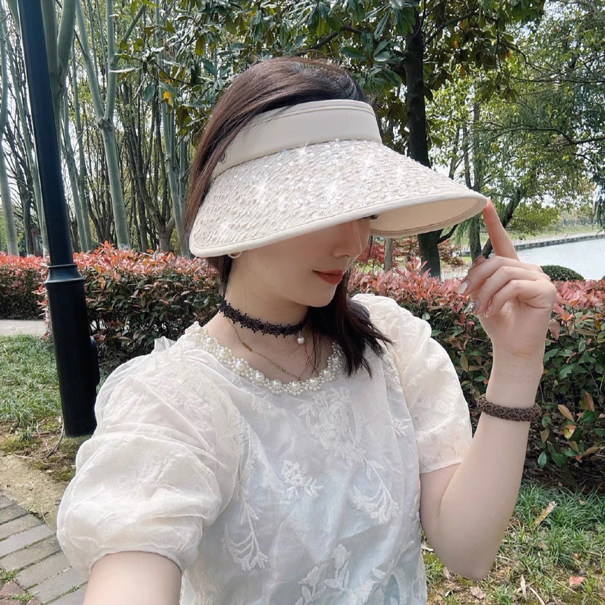  Prada普拉达2024春夏新款带钻空顶帽缎面包边空顶，细辫遮阳率99%，高颜值