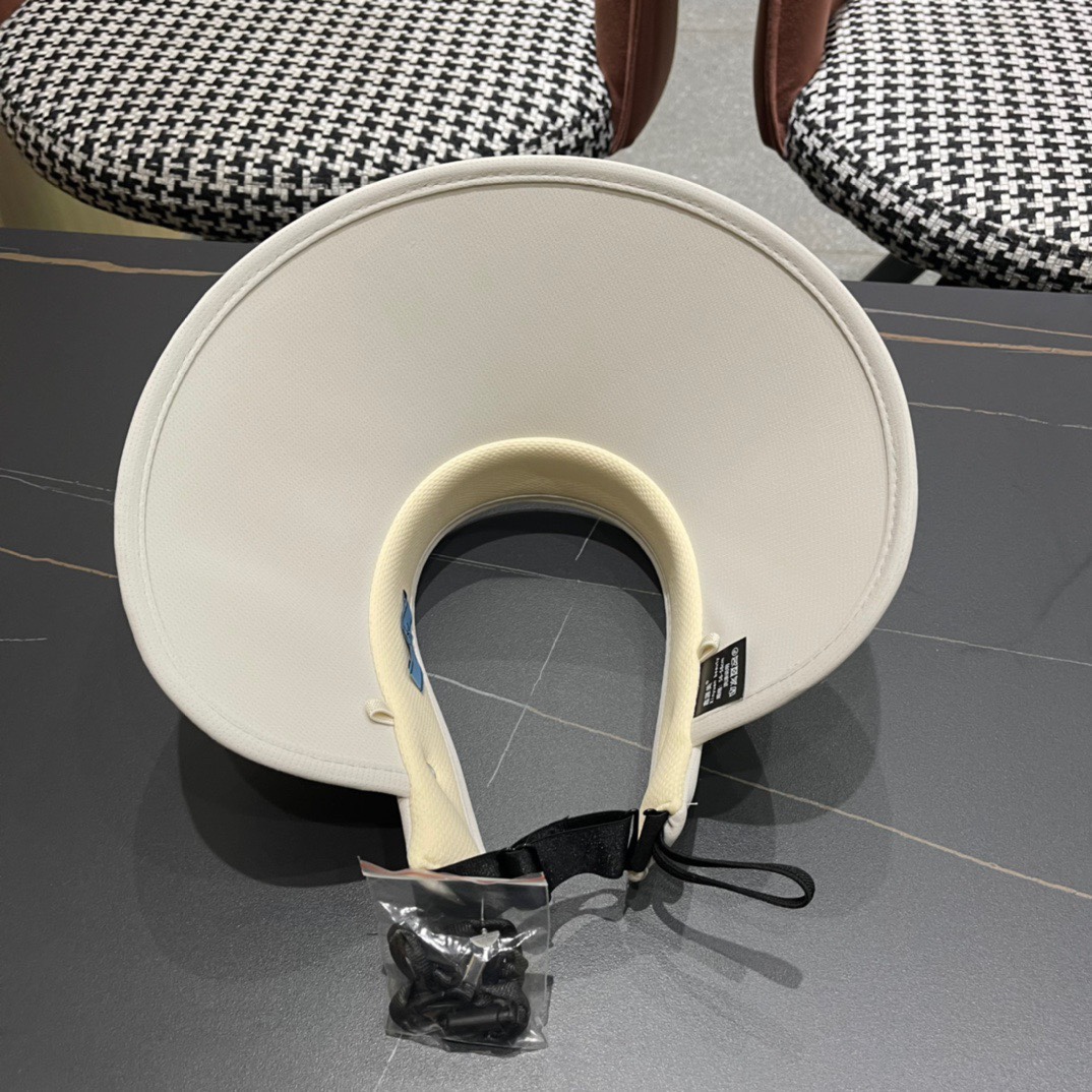  Prada普拉达2024春夏新款带钻空顶帽缎面包边空顶，细辫遮阳率99%，高颜值