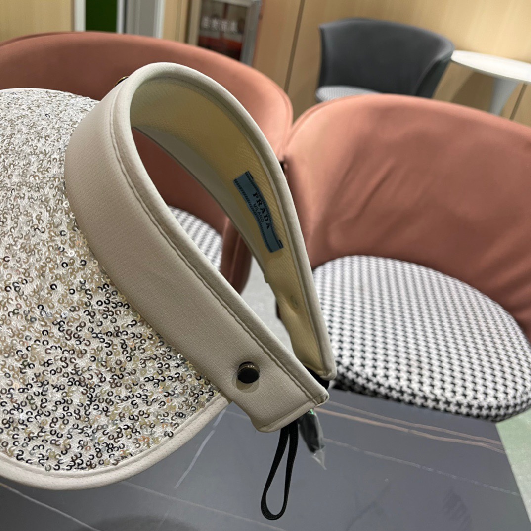  Prada普拉达2024春夏新款带钻空顶帽缎面包边空顶，细辫遮阳率99%，高颜值