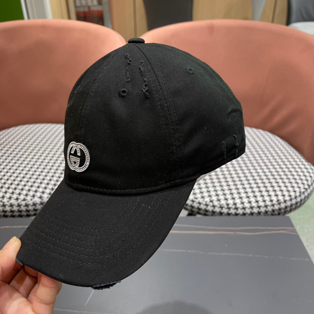  古奇Gucci 新款棒球帽🧢精致純也格调很有感觉，很酷很时尚，质量超赞