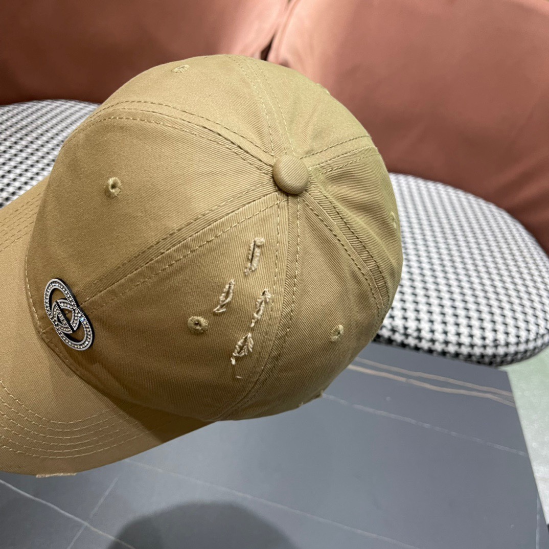  古奇Gucci 新款棒球帽🧢精致純也格调很有感觉，很酷很时尚，质量超赞