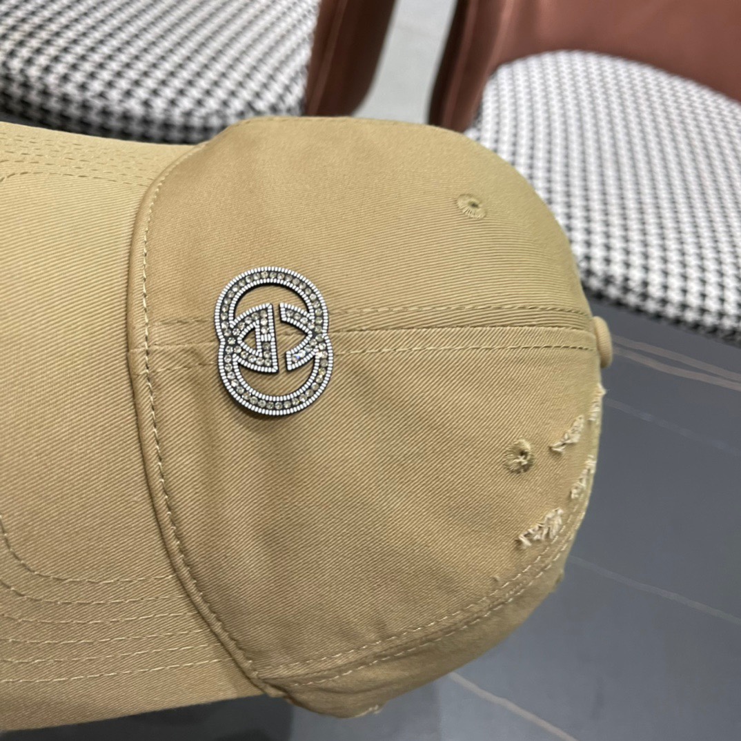  古奇Gucci 新款棒球帽🧢精致純也格调很有感觉，很酷很时尚，质量超赞