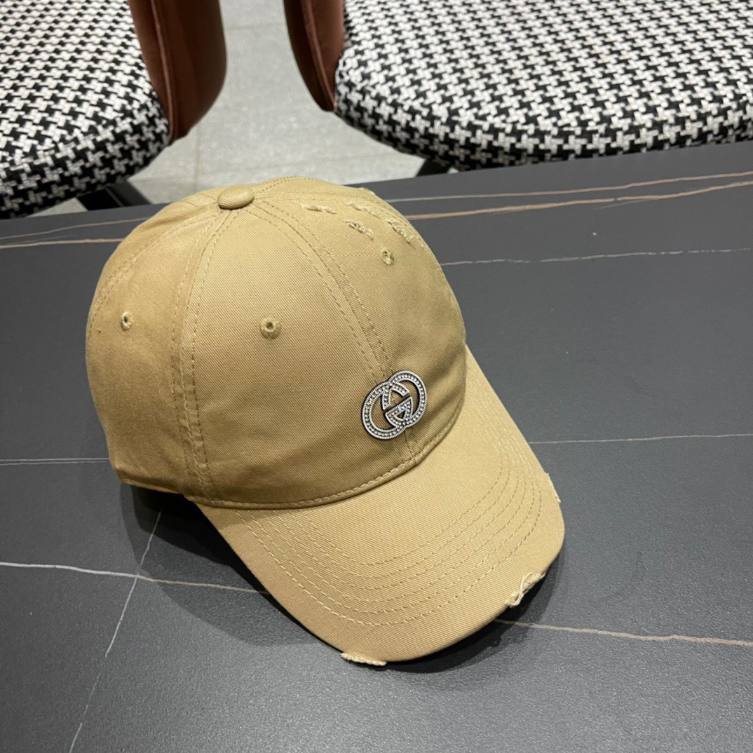  古奇Gucci 新款棒球帽🧢精致純也格调很有感觉，很酷很时尚，质量超赞