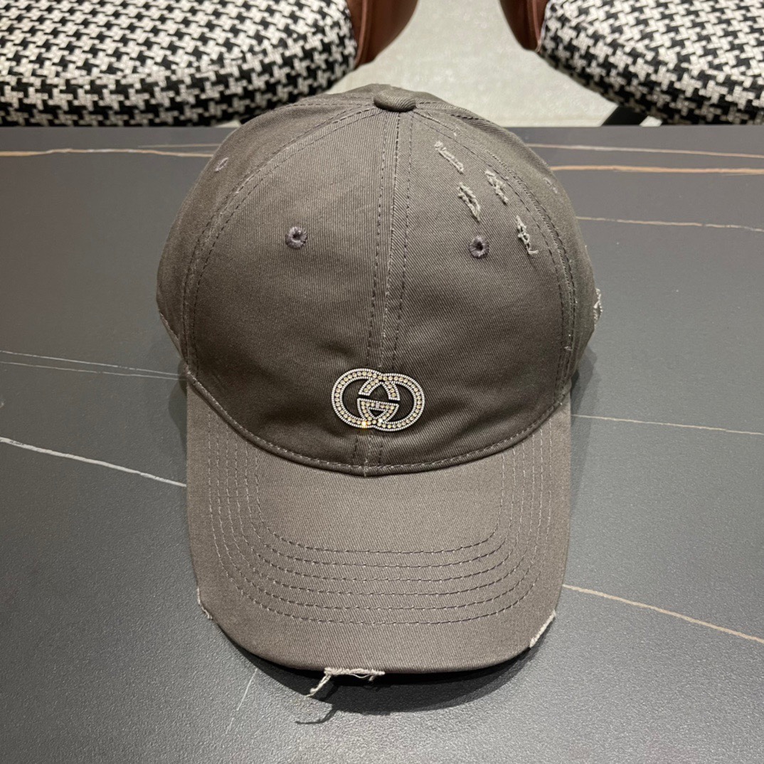  古奇Gucci 新款棒球帽🧢精致純也格调很有感觉，很酷很时尚，质量超赞