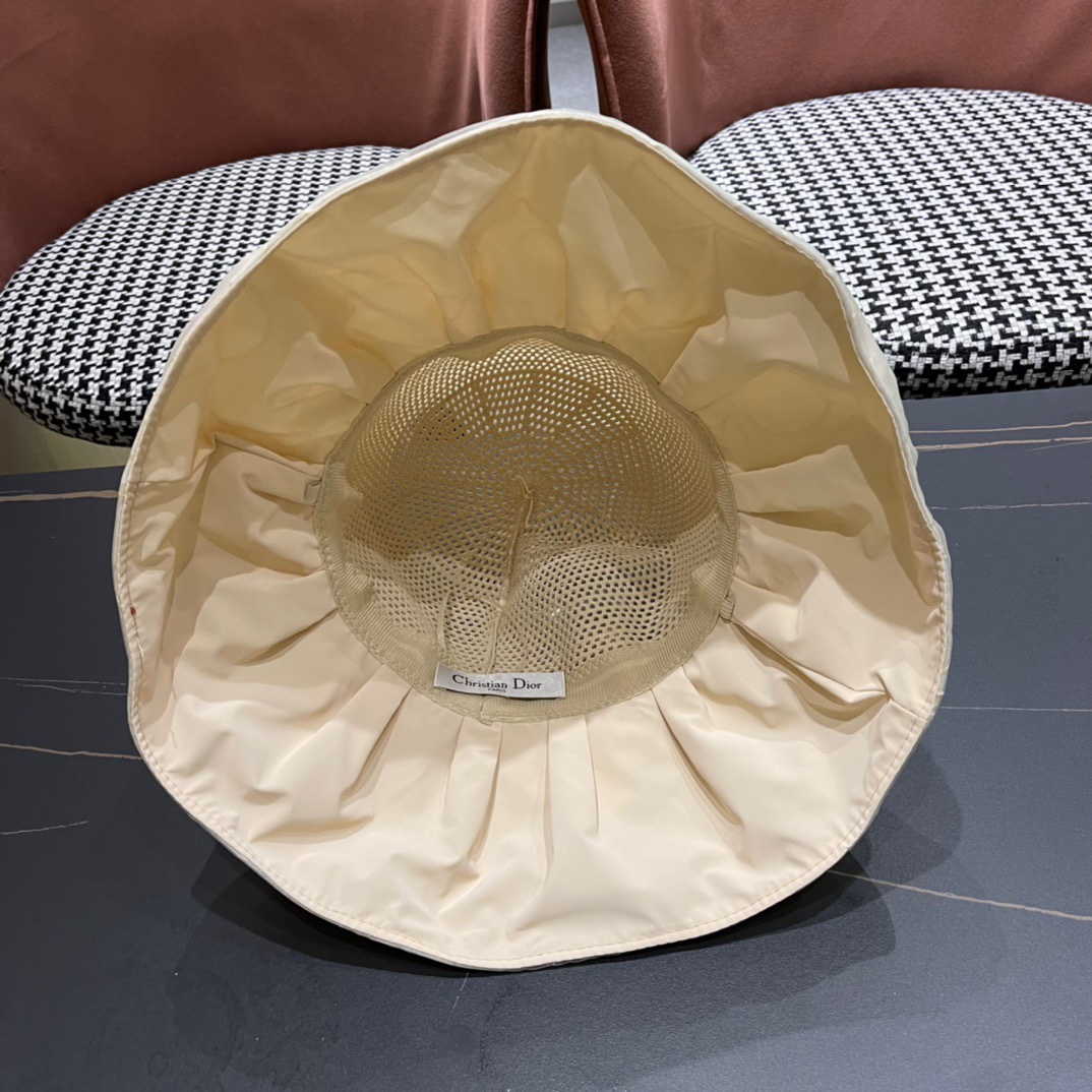  DIOR迪奥 大帽檐2024新款渔夫帽，新款出货，大牌款超好搭配，赶紧入手！出街必备