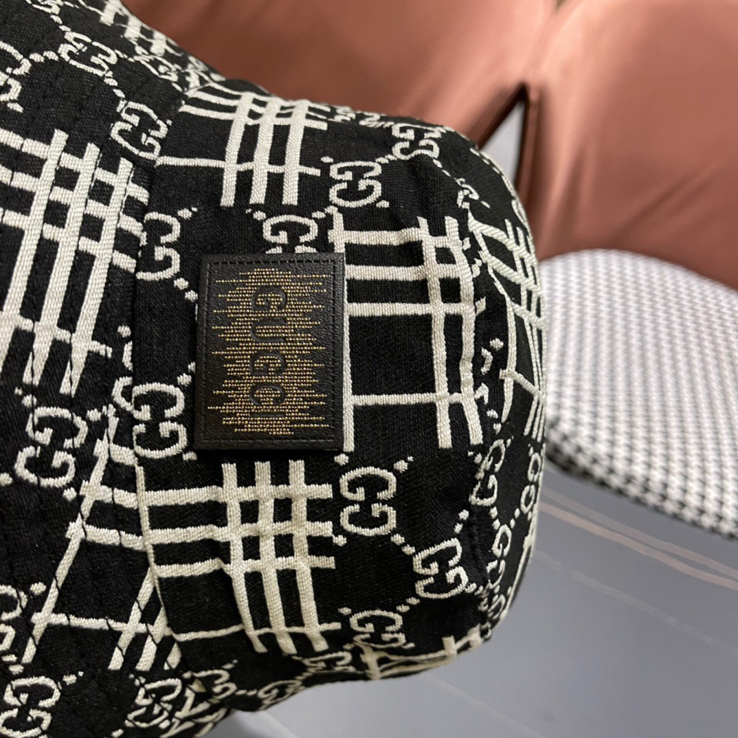  古奇渔夫帽GUCCI🧢原单品质火爆来袭 🔥高档大气上档次！低调奢华，方便携带！跑量！