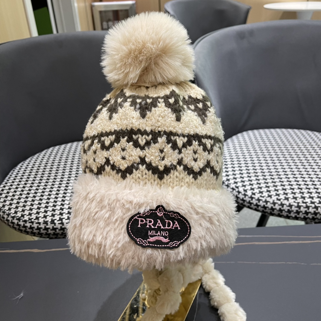 普拉达Prada🔱新款加绒加厚护耳雷锋帽，护耳帽，超火！细节做工都很精致，‼️经典款～超好搭配