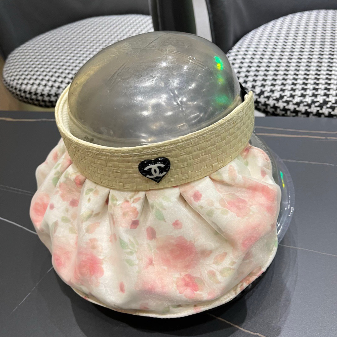   香奈儿新款夏季新款直播爆款遮阳帽空顶帽，大牌出货，好搭！出街必备