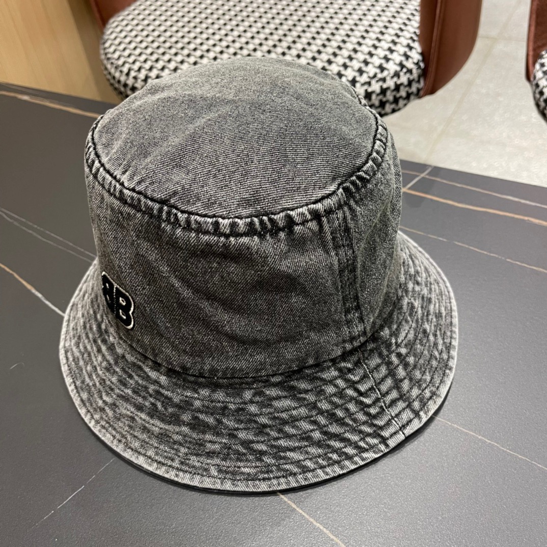  balenciaga巴黎世家2024牛仔渔夫帽夏季防晒遮阳帽子大头围水桶帽显脸小