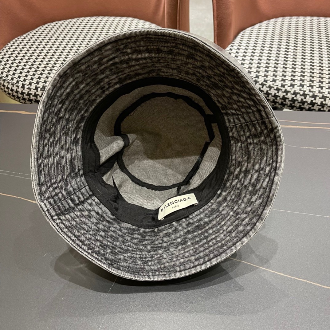  balenciaga巴黎世家2024牛仔渔夫帽夏季防晒遮阳帽子大头围水桶帽显脸小