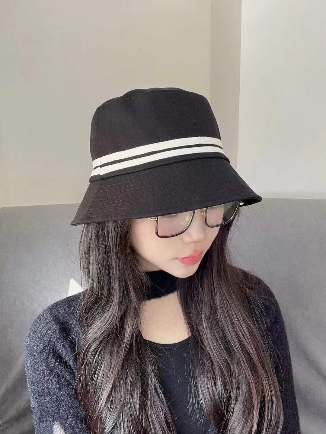 NO:349280,Celi Celine fisherman hat, simple style top hat, easy to carry, head circumference 57cm hat, straw hat, fisherman hat, baseball hat, hat, celine, celine, espadrilles, hatsCeli赛琳渔夫帽,简约风小礼帽,随身携带方便,头围57cm帽子草帽渔夫帽棒球帽,帽子,celine,celine,espadrilles,hats,hat