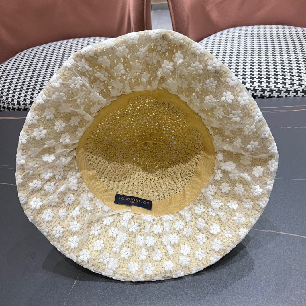  LV 路易威登 Louis Vuitton  
新款气质感Slimming渔夫帽
妥妥的距离感爆表😍😍