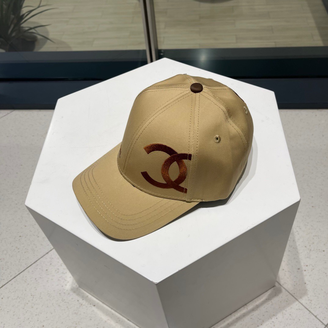 【CHANEL香奈儿】2023新款简约棒球帽，新款出货，大牌款超好搭配，赶紧入手！