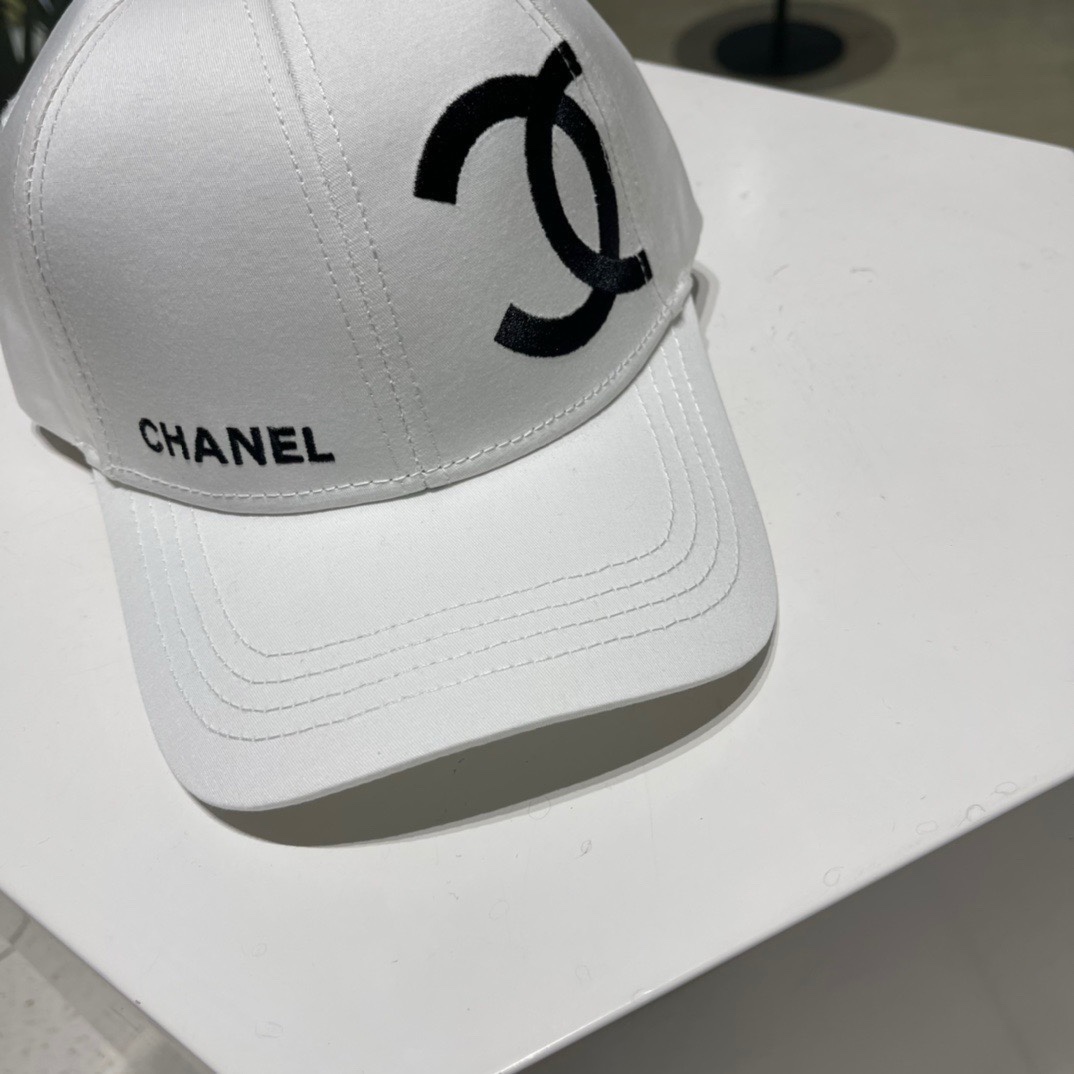 【CHANEL香奈儿】2023新款简约棒球帽，新款出货，大牌款超好搭配，赶紧入手！