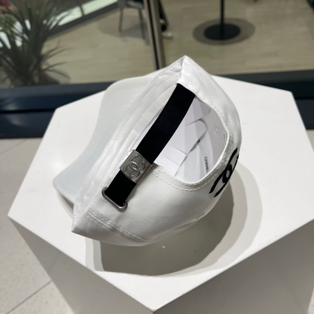 【CHANEL香奈儿】2023新款简约棒球帽，新款出货，大牌款超好搭配，赶紧入手！