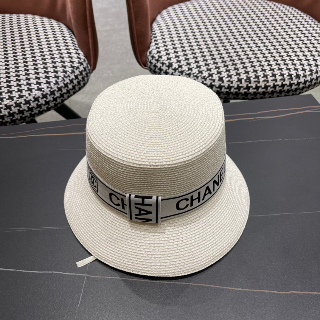 【CHANEL香奈儿】2026新款小香风平顶盆帽草帽出街必备